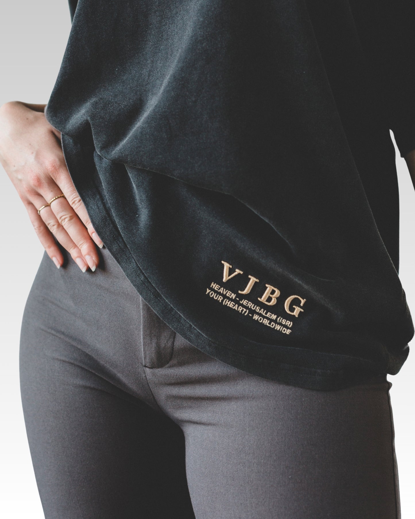 BESONDERS GELIEBT OVERSIZED T-SHIRT VINTAGE BLACK (UNISEX)