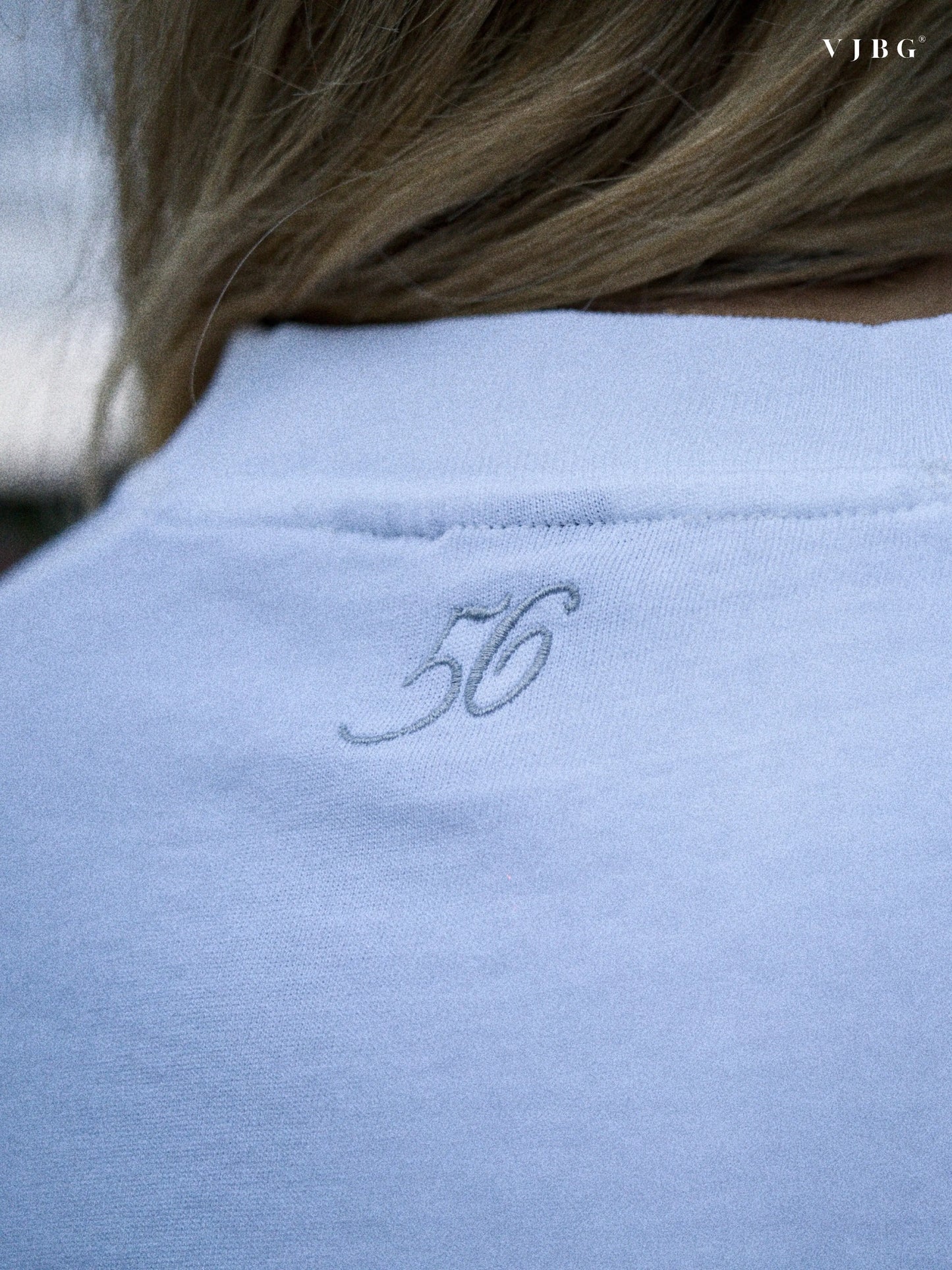 „ECHT“ BOXED FIT T-SHIRT WEISS (UNISEX)