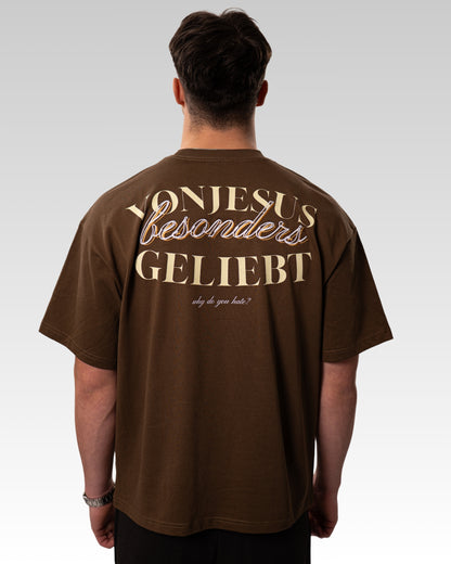 BESONDERS GELIEBT BOXED FIT T-SHIRT BROWN (UNISEX)